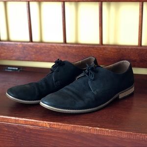 Aldo black leather dress shoe